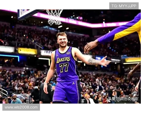 雷迪克盛赞东契奇两连胜喜讯